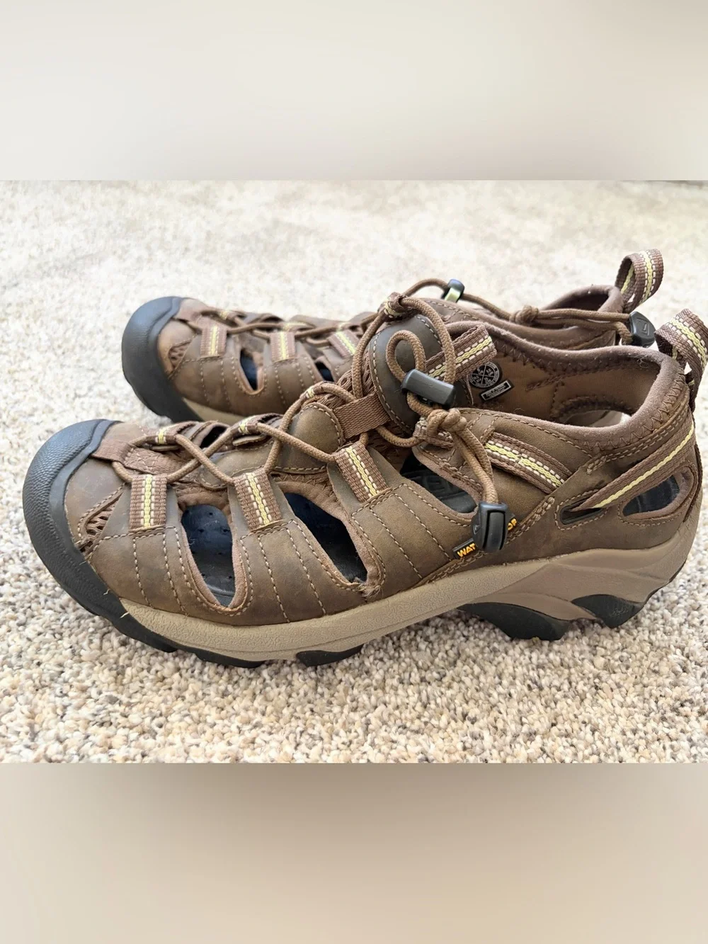 Keen Arroyo ll Sandals Men’s Brown With Lime Green Vented Hiking/Water Sports